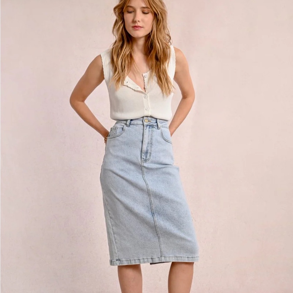 Molly Bracken Light Blue Denim Midi Pencil Skirt NWT